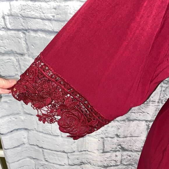Women’s tie front robe with lace trim burgundy color sz small - Picture 5 of 10